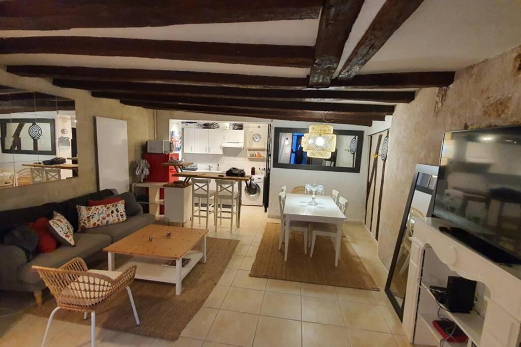 Maison Entiere De 115M2 En Hyper Hyper Centre Aux Coeur Des Halles De Tours De 2 A 7 Personnes Dış mekan fotoğraf